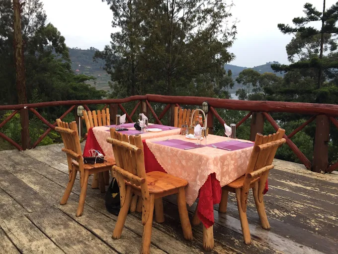 Lake Bunyonyi eco resort