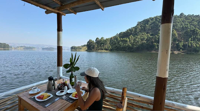 Lake Bunyonyi rock resort