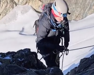 Hiking to the top of the snow capped Margherita peak (5,109m) Mountain climbing excursions